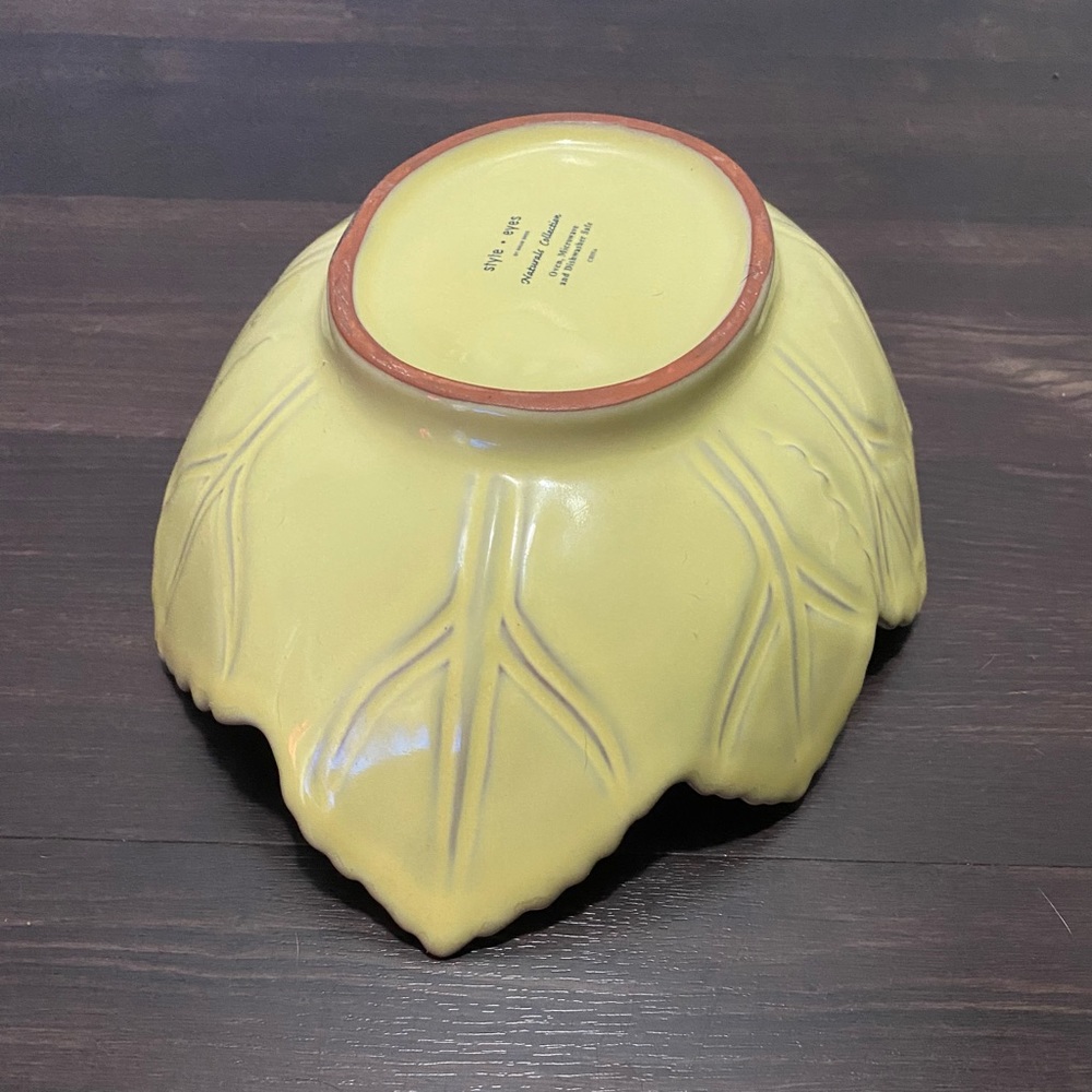 🍂 Large Ceramic Leaf Bowl Style Eyes by Baum Bros Naturals Collection - Picture 6 of 13